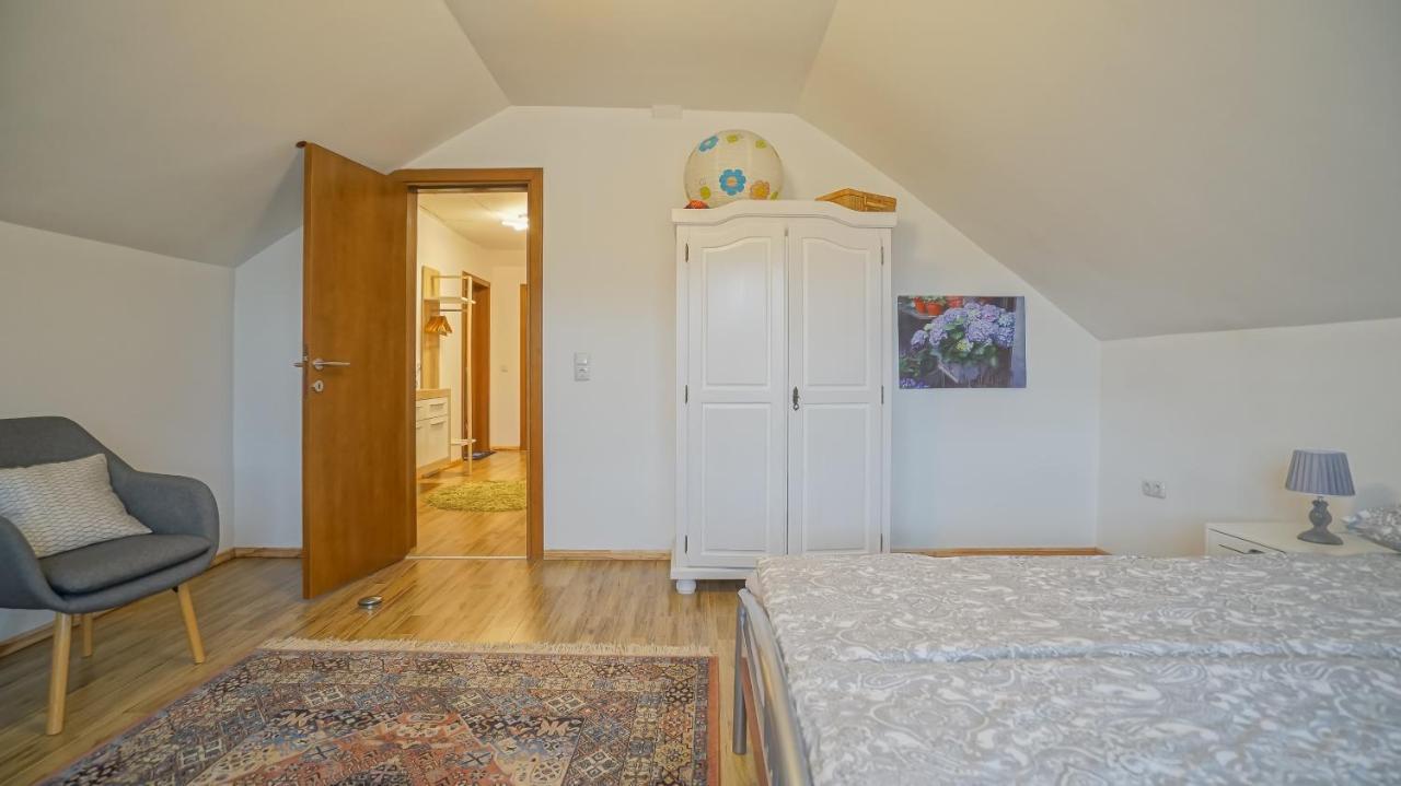 Vilux With Indoor Private Parking Apartamento Braşov Exterior foto
