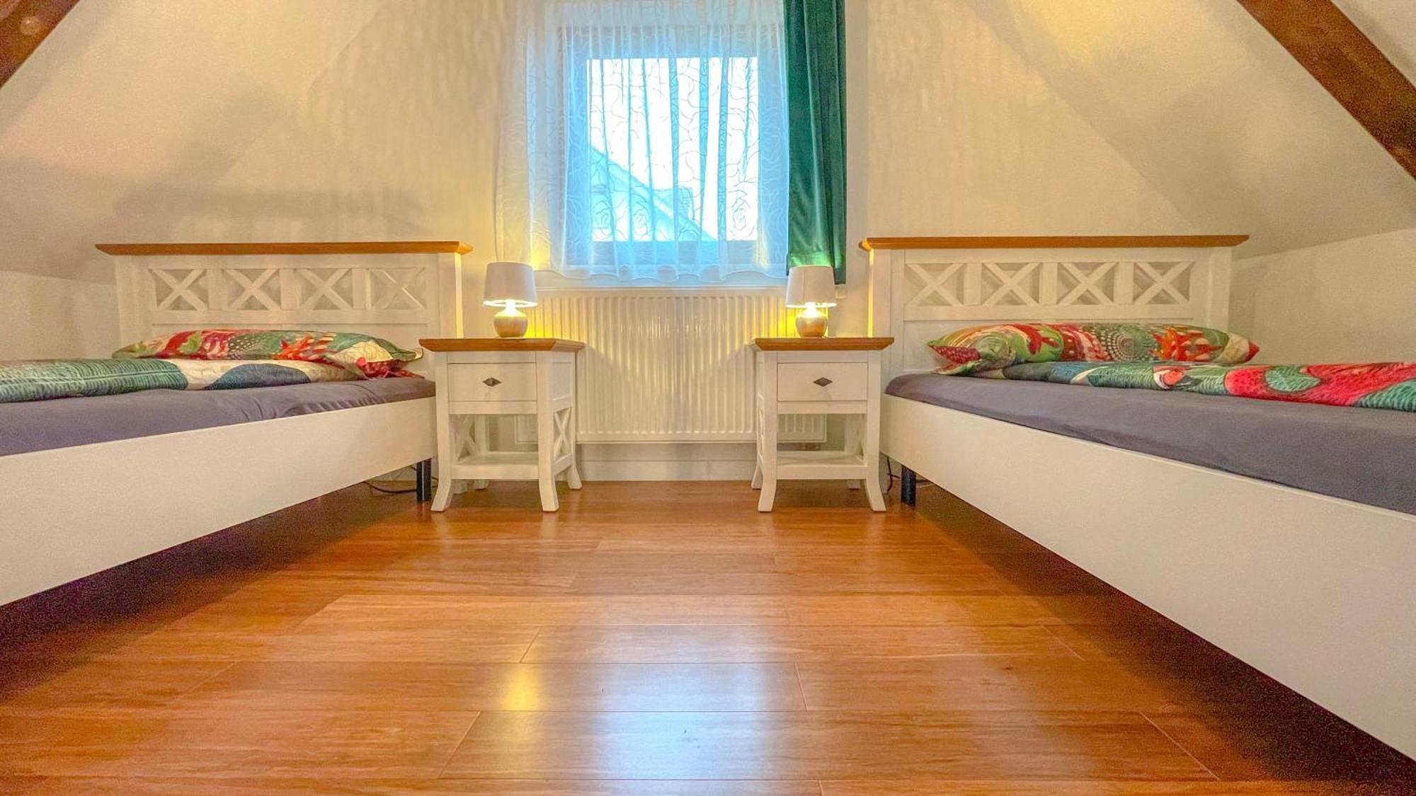 Vilux With Indoor Private Parking Apartamento Braşov Exterior foto